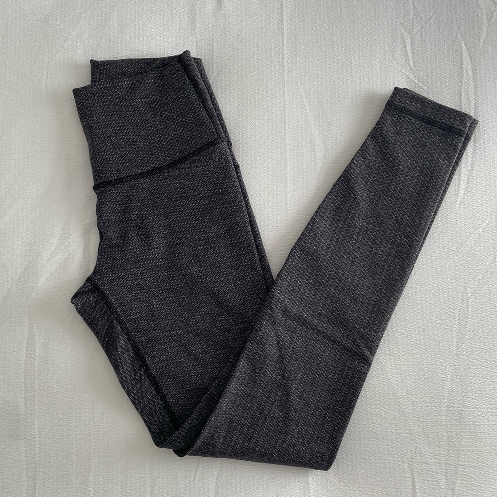 Lululemon wunder under black/grey leggings - like-new condition